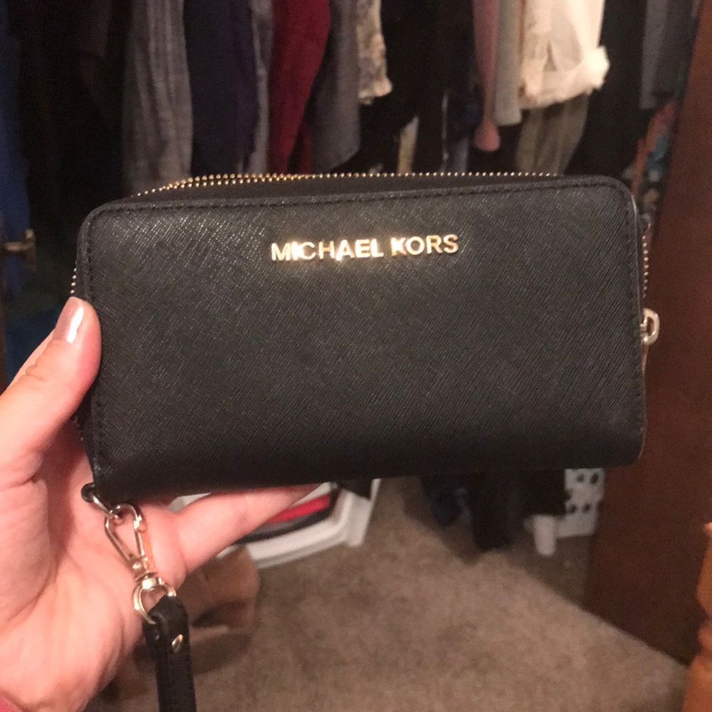 Black Michael Kors Wallet